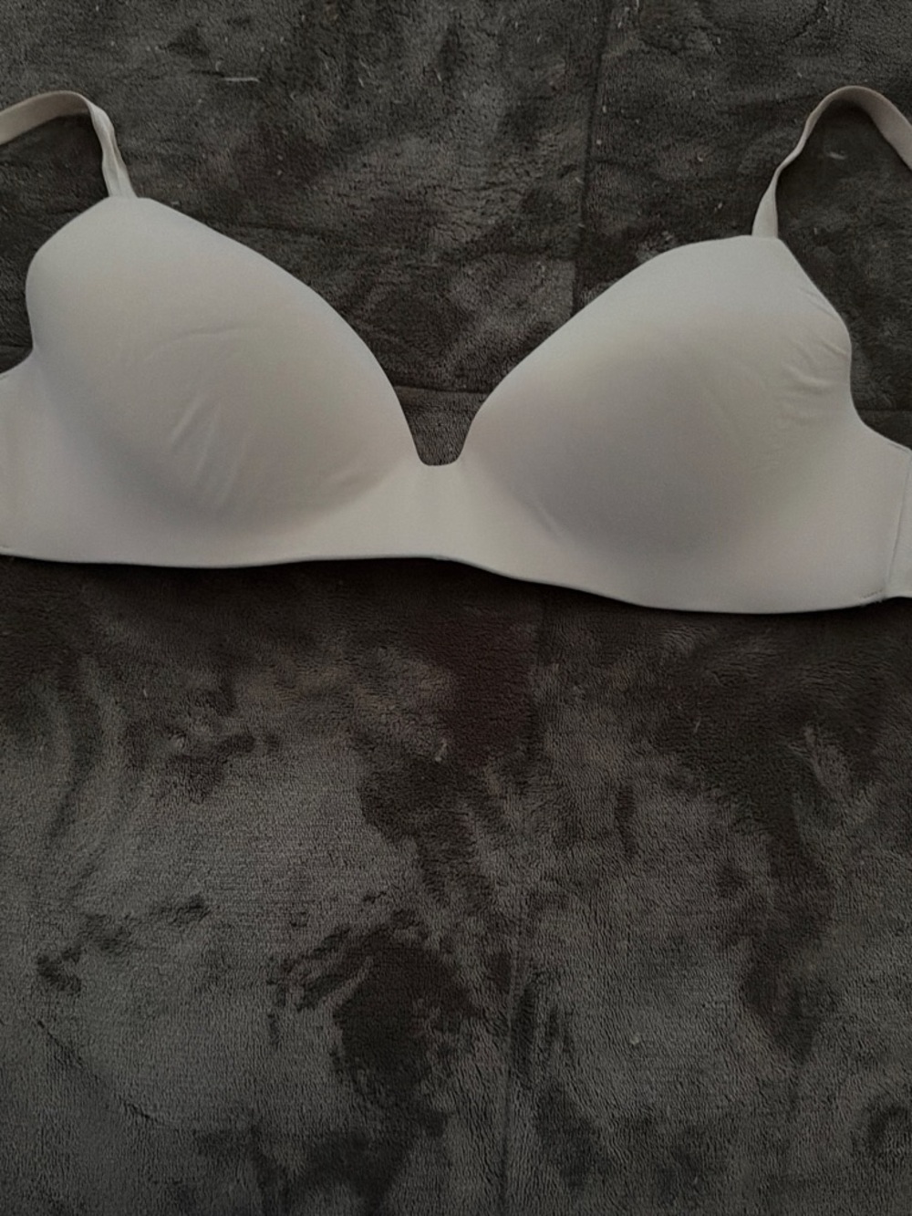 Victoria's Secret White Seamless T-Shirt Bra